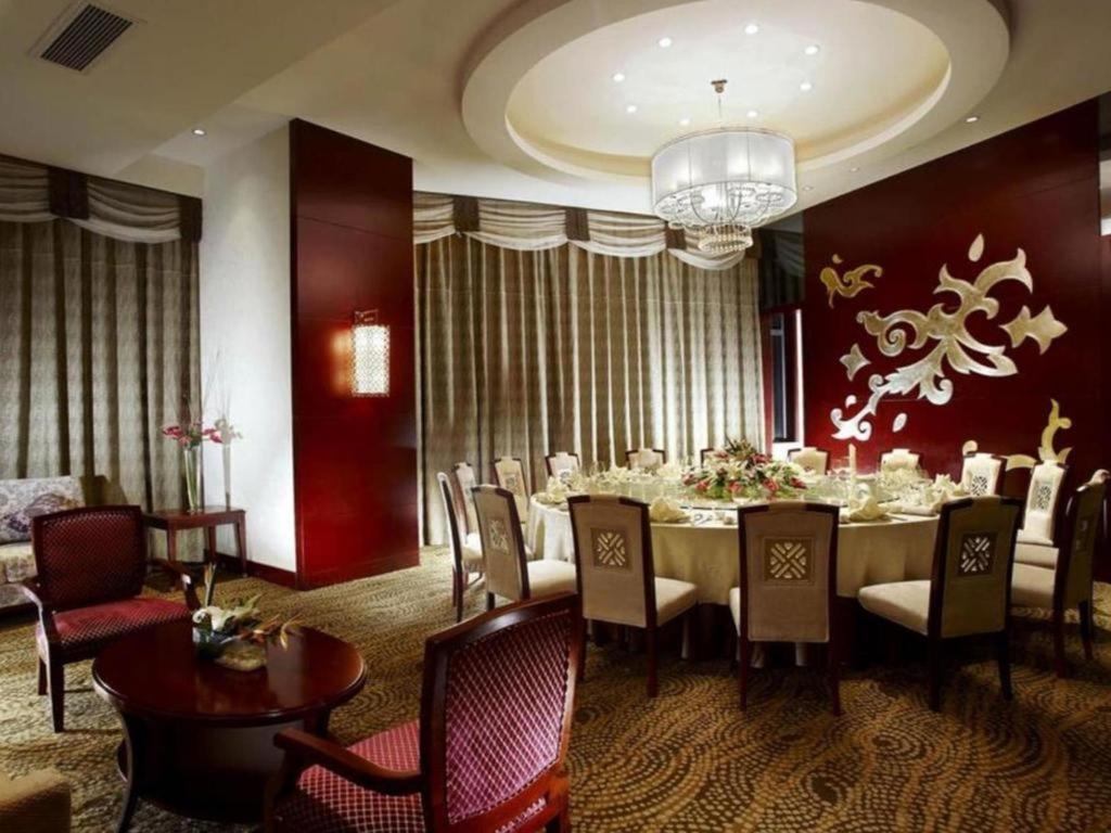 Dezhou Regal Kangbo Hotel Zewnętrze zdjęcie
