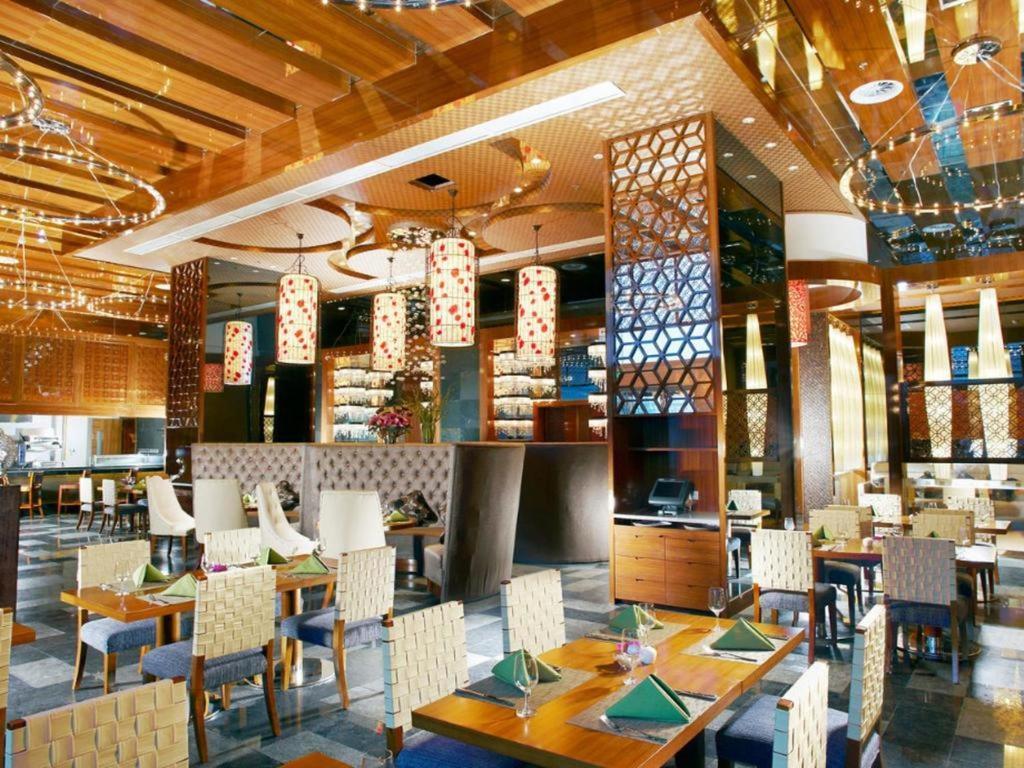 Dezhou Regal Kangbo Hotel Zewnętrze zdjęcie